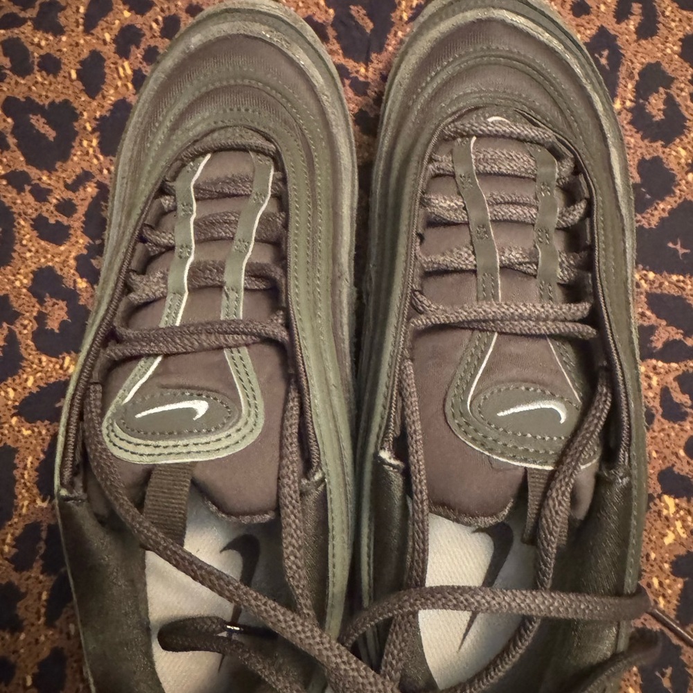 Nike Forest Green Air Max Sneakers